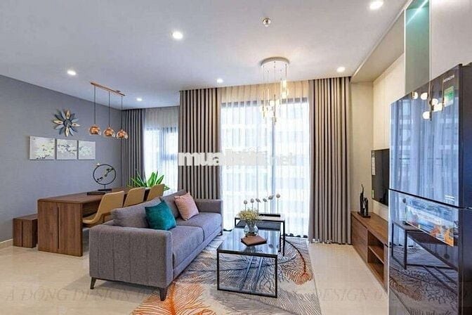 Bán căn 2pn góc 2vs+1 nội thất cao cấp giá 4.450 tỷ Vinhomes gia lâm