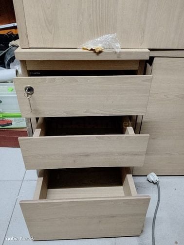 Thanh lý tủ hồ sơ 3 ngăn kéo có khóa