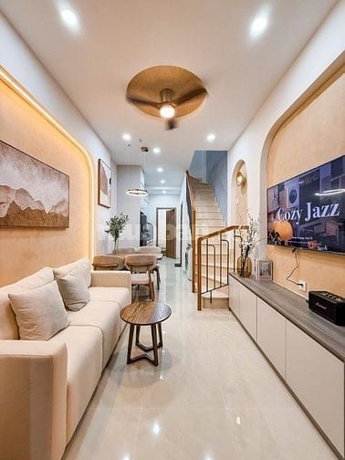 Siêu phẩm Quận 3 Đ.Lê Văn Sỹ Phường 11 giá chỉ 2 tỷ 890tr/60m2. Hẻm 5m