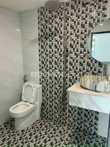Bán nhà hẻm 102 đường 3 tháng 2 đoạn trần hoàng na dưới 2tỷ 100 triệu 