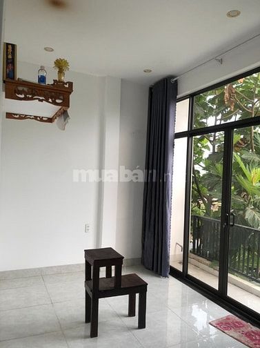 Bán nhà 2 tầng Trương Vĩnh Ký thuộc Nam Cẩm Lệ.
