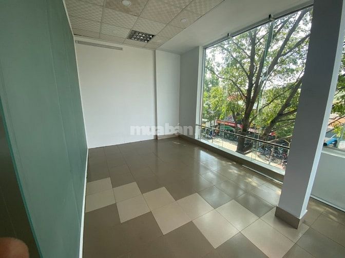 Bán nhà mới, đẹp, chính chủ và kinh doanh mọi ngành nghề