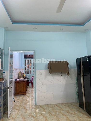 Nhà mt Trần Bá Giao 3.6x19 nở hậu 4.3m công nhận 60 m đúc 1L 3PN 2wc 