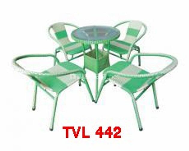 Bàn ghế salon và bàn ghế quán cà phê thanh lý mới và cũ 32705690 Bàn ghế salon và bàn ghế quán cà phê thanh lý mới và cũ