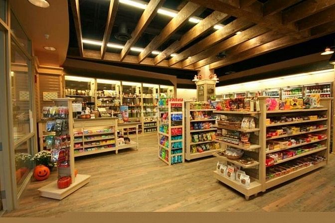 Tuyển gấp nhân viên nam / nữ bán hàng 38599959 Tuyển gấp nhân viên nam / nữ bán hàng