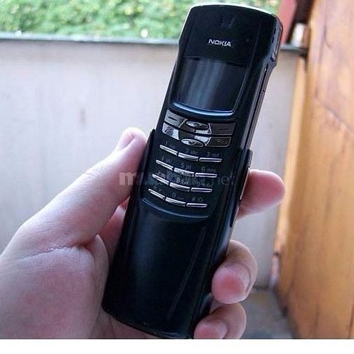 Nokia 8910 nguyên zin chính hãng tại Hà Nội 35615364 Nokia 8910 nguyên zin chính hãng tại Hà Nội