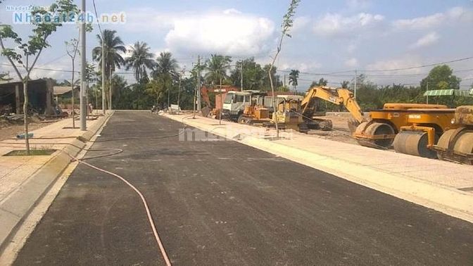 Đất nền thủ thừa long an giá rẻ bất ngờ chỉ 2,2tr/m2 40148396 Đất nền thủ thừa long an giá rẻ bất ngờ chỉ 2,2tr/m2