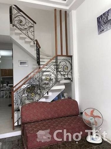 Nhà hẻm: Phan Văn Trị, P 14,3x14,5m2, giá thuê: 16triệu 40450842 Nhà hẻm: Phan Văn Trị, P 14,3x14,5m2, giá thuê: 16triệu