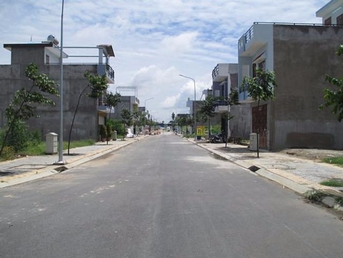 Tôi cần bán gấp lô đất 2 mặt tiền đường Quốc lộ 62,550 triệu 41305379 Tôi cần bán gấp lô đất 2 mặt tiền đường Quốc lộ 62,550 triệu