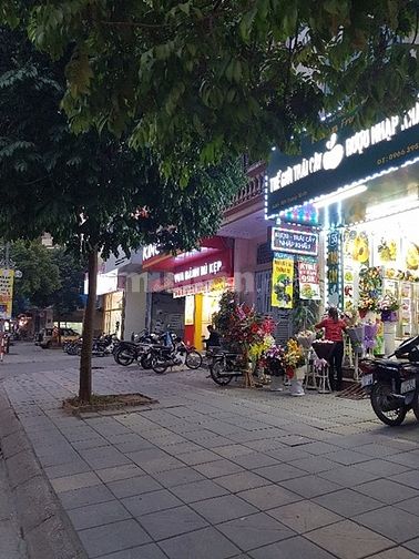 Bán gấp mặt phố Trung Kính, Quận Cầu Giấy 53m, 5 tầng, Mt 5m, 19.8 tỷ. 42488655 Bán gấp mặt phố Trung Kính, Quận Cầu Giấy 53m, 5 tầng, Mt 5m, 19.8 tỷ.