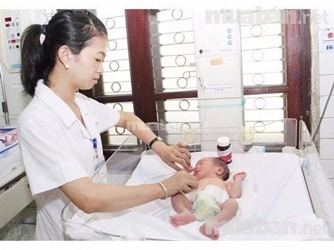 Cần hai người giúp việc nhà và giữ trẻ. Làm 2 nơi gần nhau. 42867269 Cần hai người giúp việc nhà và giữ trẻ. Làm 2 nơi gần nhau.