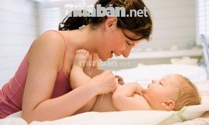 Cần hai người giúp việc nhà và giữ trẻ. Làm 2 nơi gần nhau 42953609 Cần hai người giúp việc nhà và giữ trẻ. Làm 2 nơi gần nhau