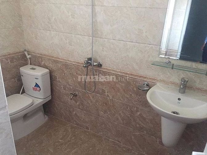 Cho thuê nhà riêng mặt ngõ tại Trần Quang Diệu - Hoàng Cầu - Thái Hà. 43242154 Cho thuê nhà riêng mặt ngõ tại Trần Quang Diệu - Hoàng Cầu - Thái Hà.