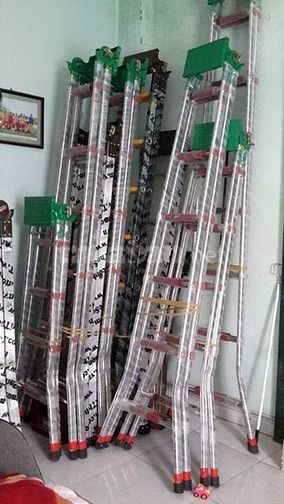 Thanh lý thang chữ a inox 2m giá rẻ 43435001 Thanh lý thang chữ a inox 2m giá rẻ