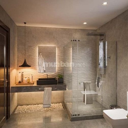 Cần tuyển gấp 1 cô giúp việc lương cao ở h c minh. 43471629 Cần tuyển gấp 1 cô giúp việc lương cao ở h c minh.