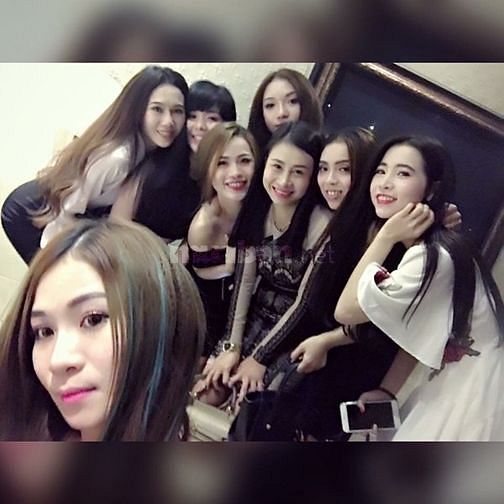 Karaoke Hàn Quốc cần tuyển nhân viên nữ 44075741 Karaoke Hàn Quốc cần tuyển nhân viên nữ