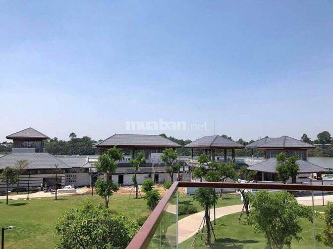 BIệt thự ven sông, ngay TT TP, 473m2, góc 2MT, đã có sổ. 45571089 BIệt thự ven sông, ngay TT TP, 473m2, góc 2MT, đã có sổ.