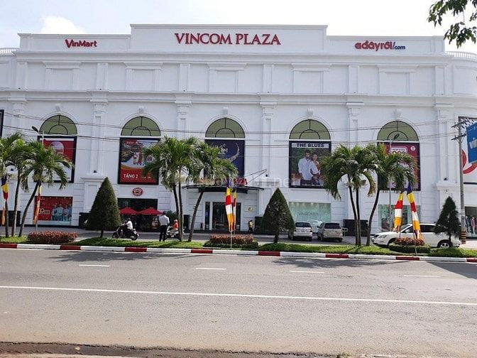BIệt thự ven sông, ngay TT TP, 473m2, góc 2MT, đã có sổ. 45571089 BIệt thự ven sông, ngay TT TP, 473m2, góc 2MT, đã có sổ.