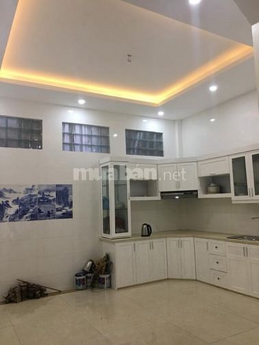 Nhà mặt Phố Trần Quốc Hoàn, 18m2, 5 tầng, 6,5 tỷ, hè rộng, KD sầm uất 45690911 Nhà mặt Phố Trần Quốc Hoàn, 18m2, 5 tầng, 6,5 tỷ, hè rộng, KD sầm uất