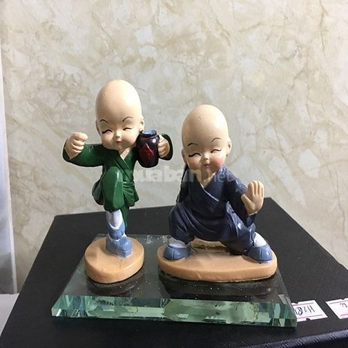 Tượng chú tiểu trang trí ô tô, xe hơi 46721413 Tượng chú tiểu trang trí ô tô, xe hơi