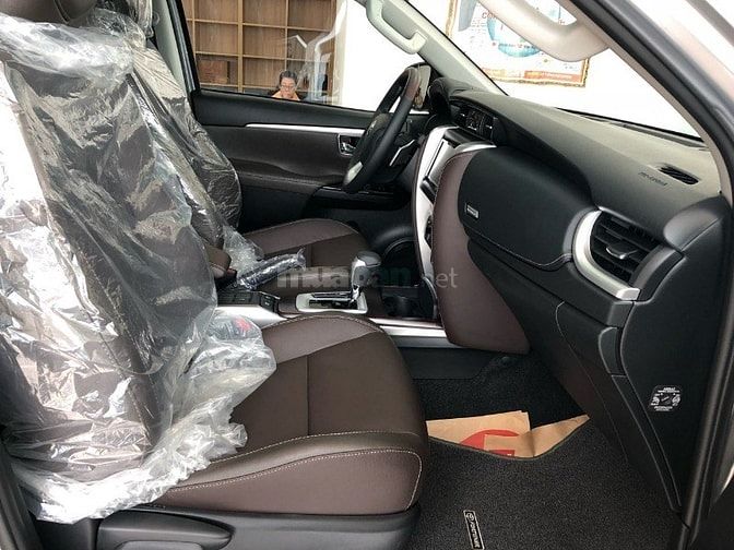 Bán xe Toyota Fortuner 2.4G (4x2) số tự động màu bạc - XE NHẬP 46725835 Bán xe Toyota Fortuner 2.4G (4x2) số tự động màu bạc - XE NHẬP