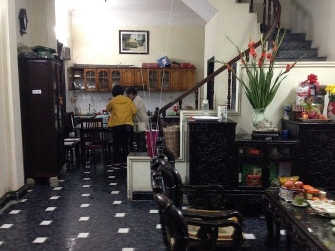 Tuyển 02 nhân viên giao chở hàng thịt hun khói , giò chả 46747348 Tuyển 02 nhân viên giao chở hàng thịt hun khói , giò chả