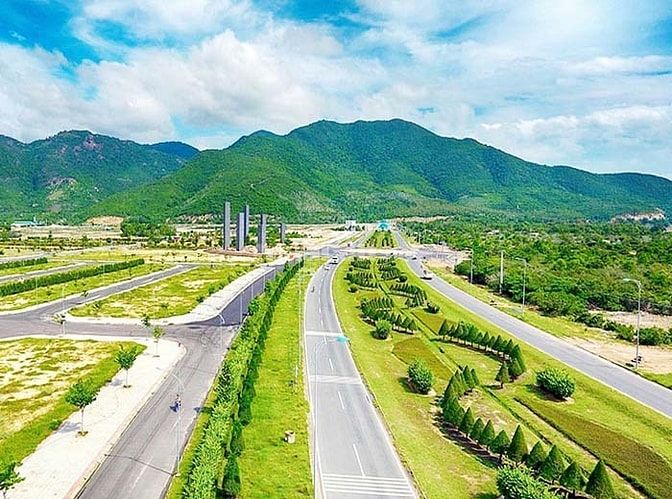 Cần sang nhượng lại nền Golden Bay giai đoạn 1, hướng Tây Nam