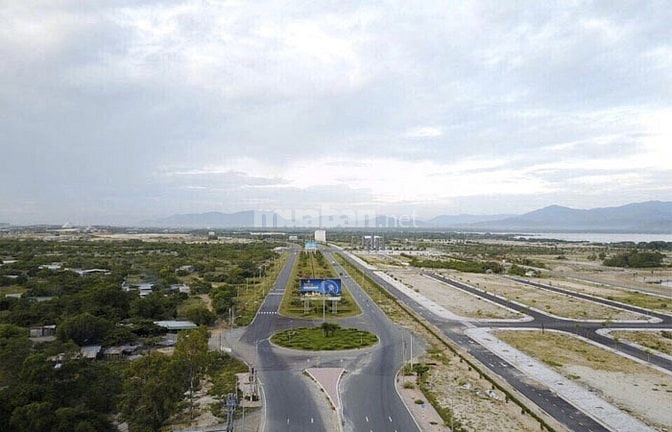 Cần sang nhượng lại nền Golden Bay giai đoạn 1, hướng Tây Nam