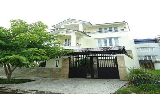 Cần bán khuôn đất tiện xây mới. HXH Lê Văn Sỹ. Cách mặt tiền 30m. 46932881 Cần bán khuôn đất tiện xây mới. HXH Lê Văn Sỹ. Cách mặt tiền 30m.