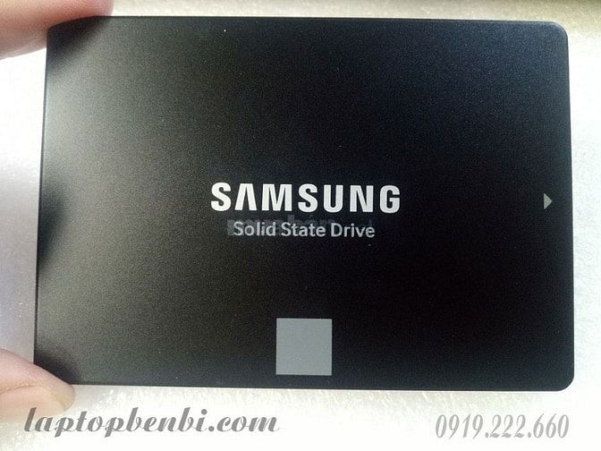 Ổ cứng laptop Samsung SSD 860 Evo 250GB 2.5-Inch SATA III 47004474 Ổ cứng laptop Samsung SSD 860 Evo 250GB 2.5-Inch SATA III