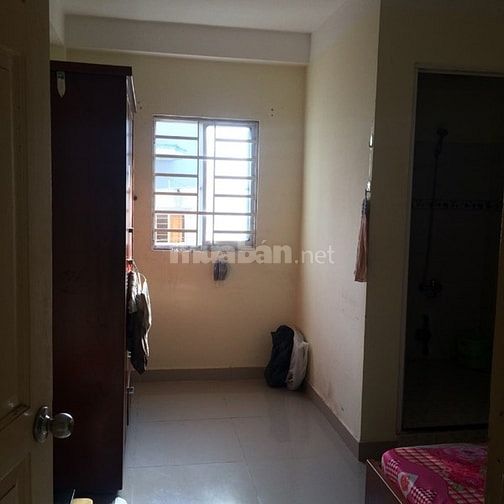 Phòng máy lạnh - gần dh tôn đức thắng 1km
