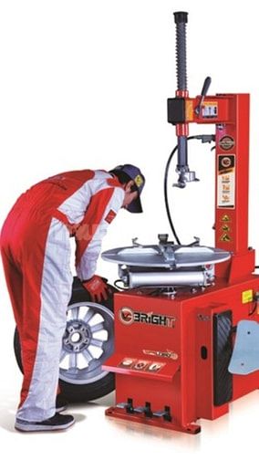 Tuyển 2 thợ làm lốp ô tô , xe máy công việc ổn định làm lâu dài 44507271 Tuyển 2 thợ làm lốp ô tô , xe máy công việc ổn định làm lâu dài