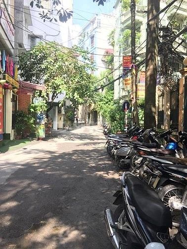 Cho thuê nhà 6 Tầng ngõ ô tô khu Hoàng Cầu - Đê La Thành 48112356 Cho thuê nhà 6 Tầng ngõ ô tô khu Hoàng Cầu - Đê La Thành