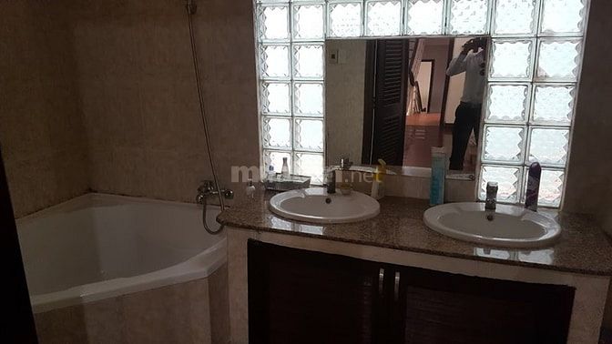 cho thuê biệt thự số 2/13 Hồng Hà, Phường 2, quận Tân Bình 49002899 cho thuê biệt thự số 2/13 Hồng Hà, Phường 2, quận Tân Bình