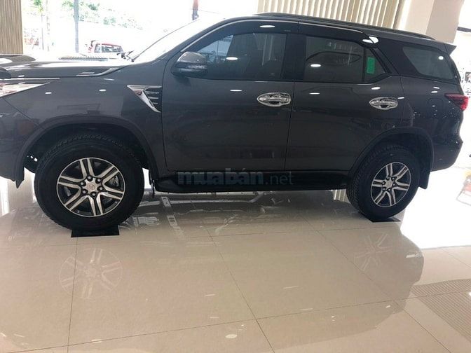 Bán xe Toyota Fortuner 2.4 máy dầu số tự động màu xám lông chuột 49175042 Bán xe Toyota Fortuner 2.4 máy dầu số tự động màu xám lông chuột