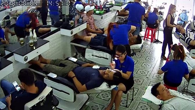 Tuyển 01 Thợ Nam hớt tóc, 01 Thợ Nữ cạo mặt, ráy tai, gội đầu 38388642 Tuyển 01 Thợ Nam hớt tóc, 01 Thợ Nữ cạo mặt, ráy tai, gội đầu