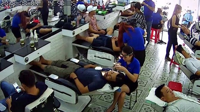 Tuyển 01 Thợ Nam hớt tóc, 01 Thợ Nữ cạo mặt, ráy tai, gội đầu 38388642 Tuyển 01 Thợ Nam hớt tóc, 01 Thợ Nữ cạo mặt, ráy tai, gội đầu