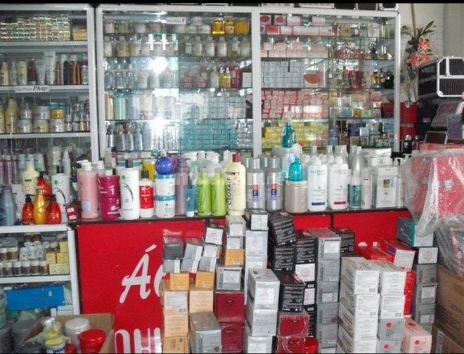 Cần tuyển 4 bạn nam nữ phụ bán hàng 55700969 Cần tuyển 4 bạn nam nữ phụ bán hàng