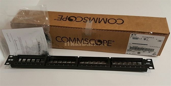 Patch panel commscope 24 port Cat5e chính hãng 55779193 Patch panel commscope 24 port Cat5e chính hãng