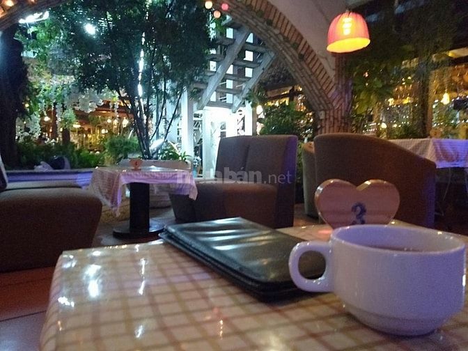 Cần tuyển nhân viên bán cafe, matcha☕☕ 55913233 Cần tuyển nhân viên bán cafe, matcha☕☕