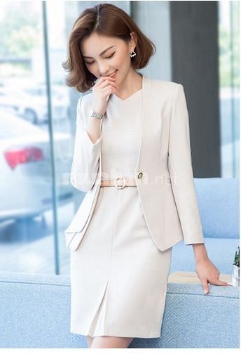 Alo alo A cần vài bạn bán hàng,văn phòng tại đà nẵng 56047358 Alo alo A cần vài bạn bán hàng,văn phòng tại đà nẵng
