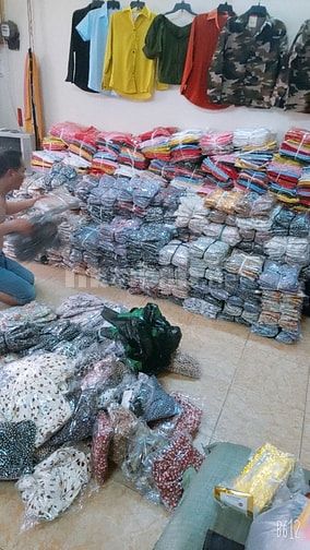 Thu mua hàng thanh lý nữ của shop, công ty, giá cao. 56120129 Thu mua hàng thanh lý nữ của shop, công ty, giá cao.