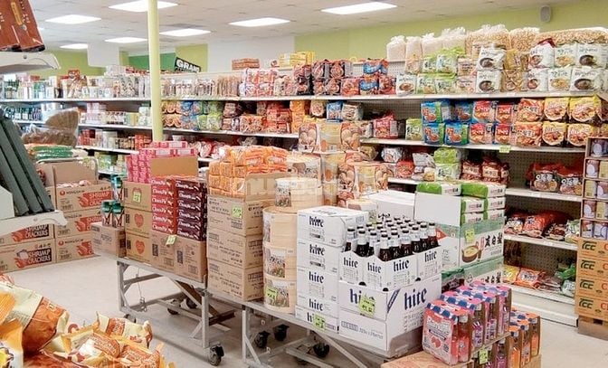 Cửa hàng đang Cần gấp nhân viên Nam/nữ phụ bán hàng 56136186 Cửa hàng đang Cần gấp nhân viên Nam/nữ phụ bán hàng