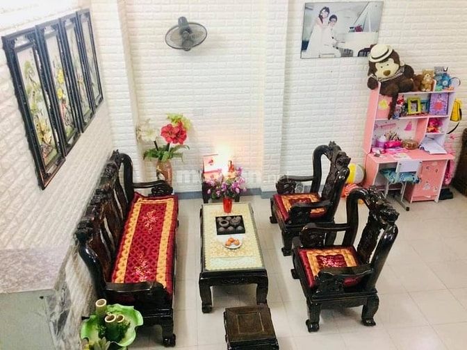 Bán nhà dịch vọng 44m,5 tầng, chỉ 4,6 tỷ. 56190754 Bán nhà dịch vọng 44m,5 tầng, chỉ 4,6 tỷ.