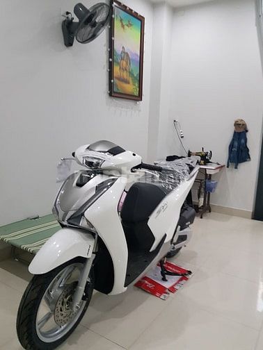 Bán xe SH 150i, màu trắng, Sản xuất 2019 56175731 Bán xe SH 150i, màu trắng, Sản xuất 2019