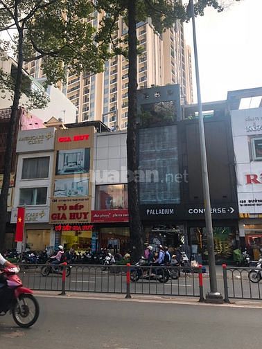 Cho thuê nhà 5 tầng góc 2 mặt tiền Trần Hưng Đạo, Q5 56240402 Cho thuê nhà 5 tầng góc 2 mặt tiền Trần Hưng Đạo, Q5
