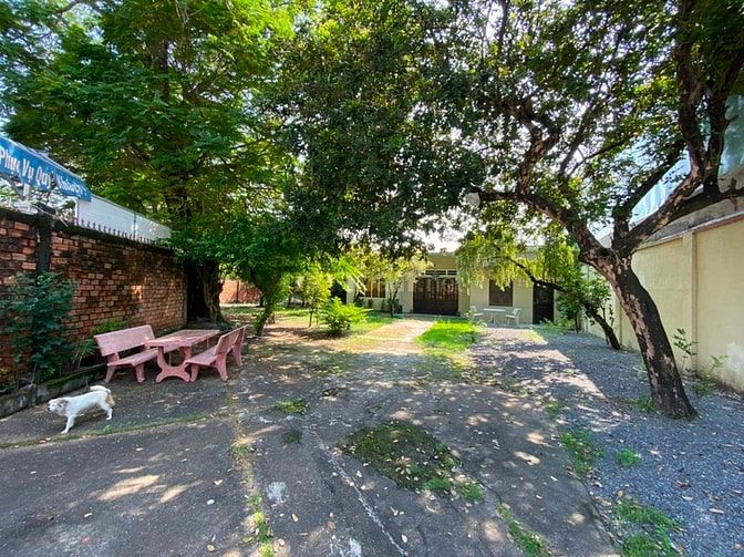 Bán mặt tiền lê văn việt đối diện vincom 56264731 Bán mặt tiền lê văn việt đối diện vincom