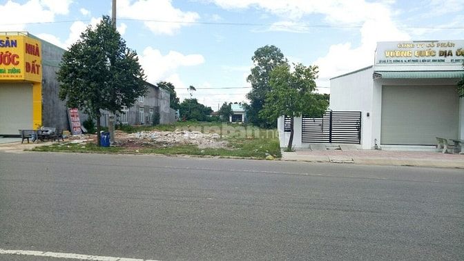 Cần bán gấp lô đất xây trọ 200m2 TC100%, cách QL 1km, 870 Triệu 56370730 Cần bán gấp lô đất xây trọ 200m2 TC100%, cách QL 1km, 870 Triệu