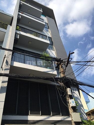 Cho thuê nguyên căn mt Hai Bà Trưng Q.1. 5x20m, h, 4 lầu, 9phòng 56365630 Cho thuê nguyên căn mt Hai Bà Trưng Q.1. 5x20m, h, 4 lầu, 9phòng
