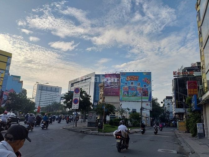 Cho thuê nhà mặt tiền An Dương Vương gần Lê Hồng Phong 8m x 20m 56542279 Cho thuê nhà mặt tiền An Dương Vương gần Lê Hồng Phong 8m x 20m